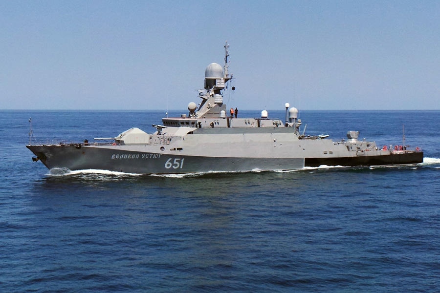 Russia Begins Construction of Kalibr-Equipped Corvette | Missile Threat