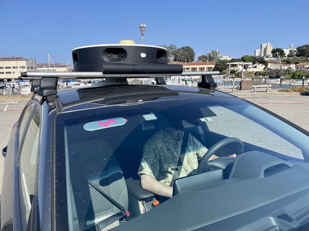 Uber & Lyft drivers shrug at robotaxi future: ‘It’s bound to happen’
