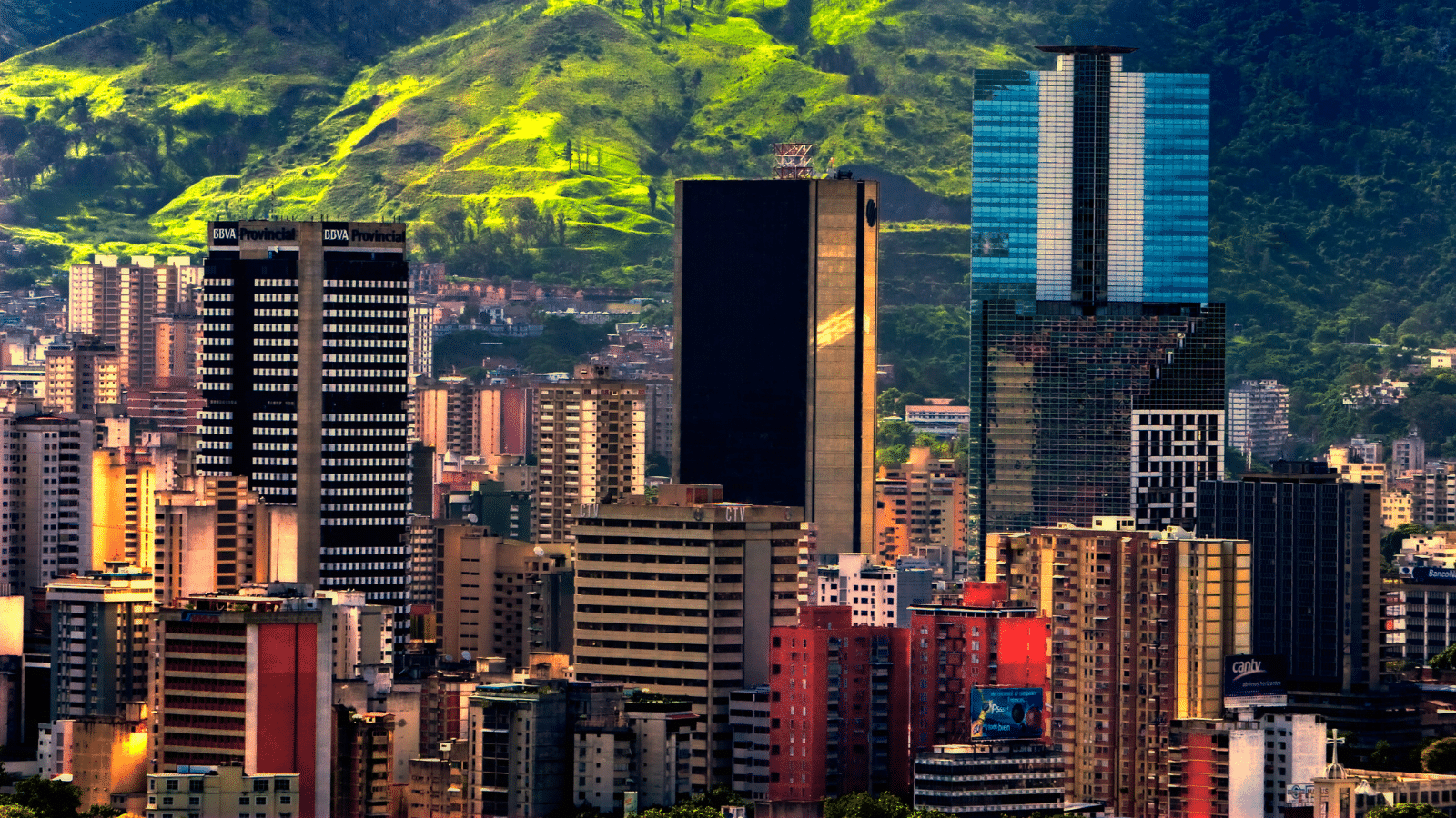 Venezuela después de Maduro: implicaciones de una ruptura súbita de régimen para la migración mixta | Mixed Migration Centre