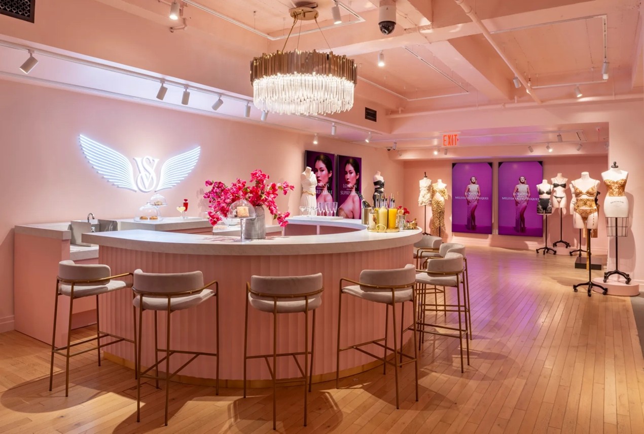 CrownTV Powers Digital Signage Experience at Victoria’s