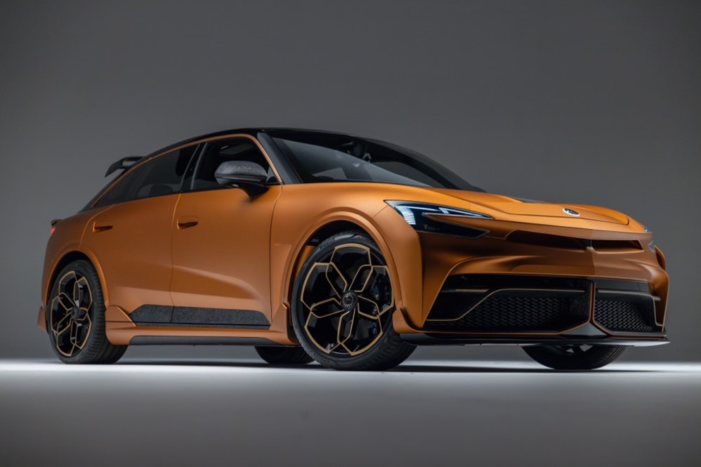 Mullen Announces FIVE RS Launch and Vehicle Sales in