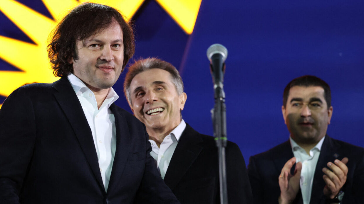 El conservador "Georgian Dream" gana las elecciones en Georgia con el 54% de los votos