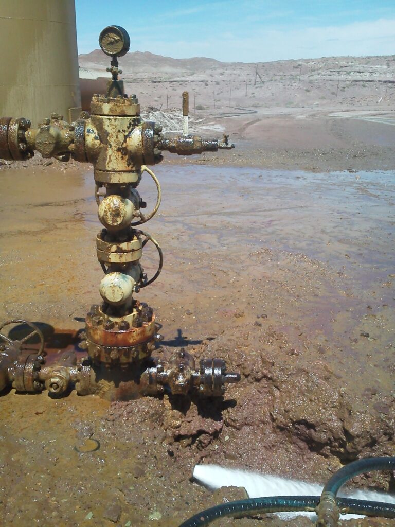 Oil spills into Green River - Moab Sun News