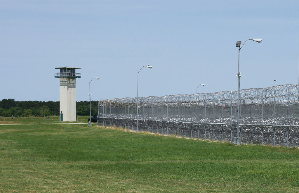 A Prison Guard Was Forced to Stay at Her Post During Labor Pains. Texas Is Fighting Compensation for Her Stillbirth. - Ms. Magazine