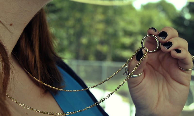 8 Steps That Explain Why Women Stay in Abusive Relationships - Ms. Magazine