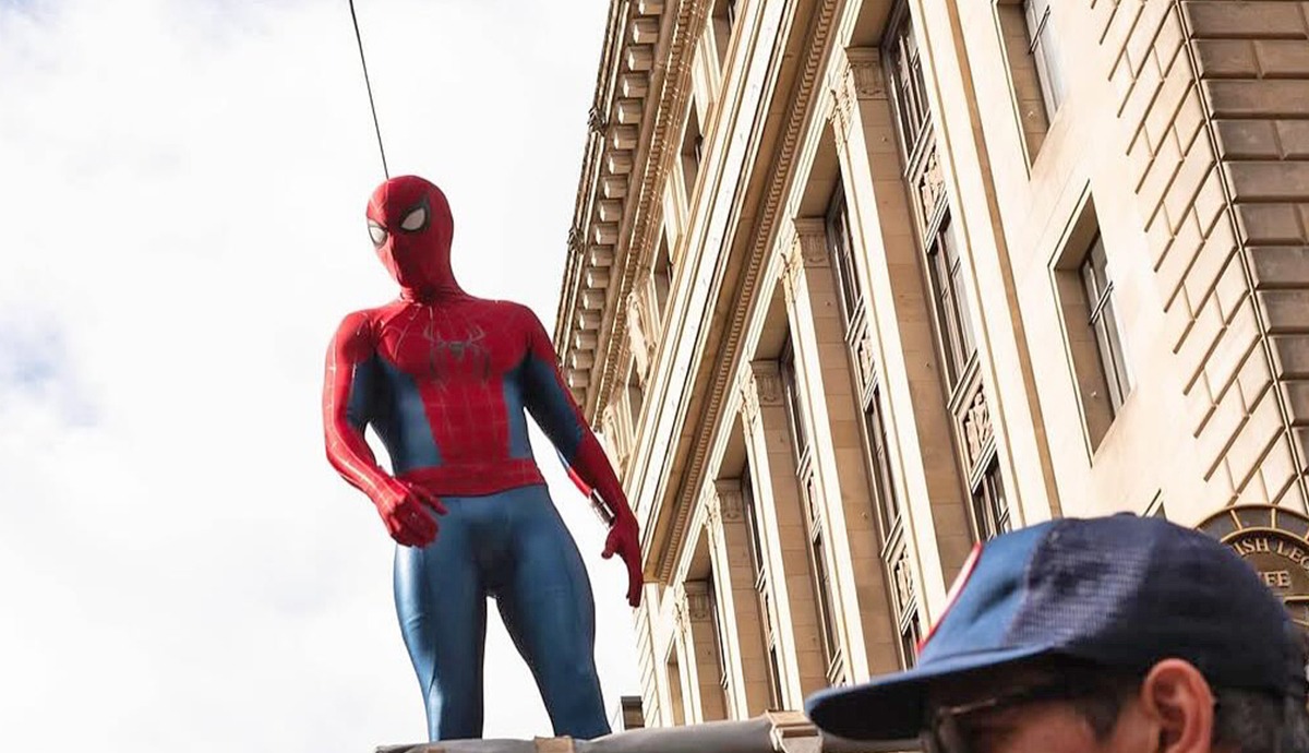 Tom Holland’s Heartfelt Fan Moment and New Suit Go Viral on Spider-Man: Brand New Day Set