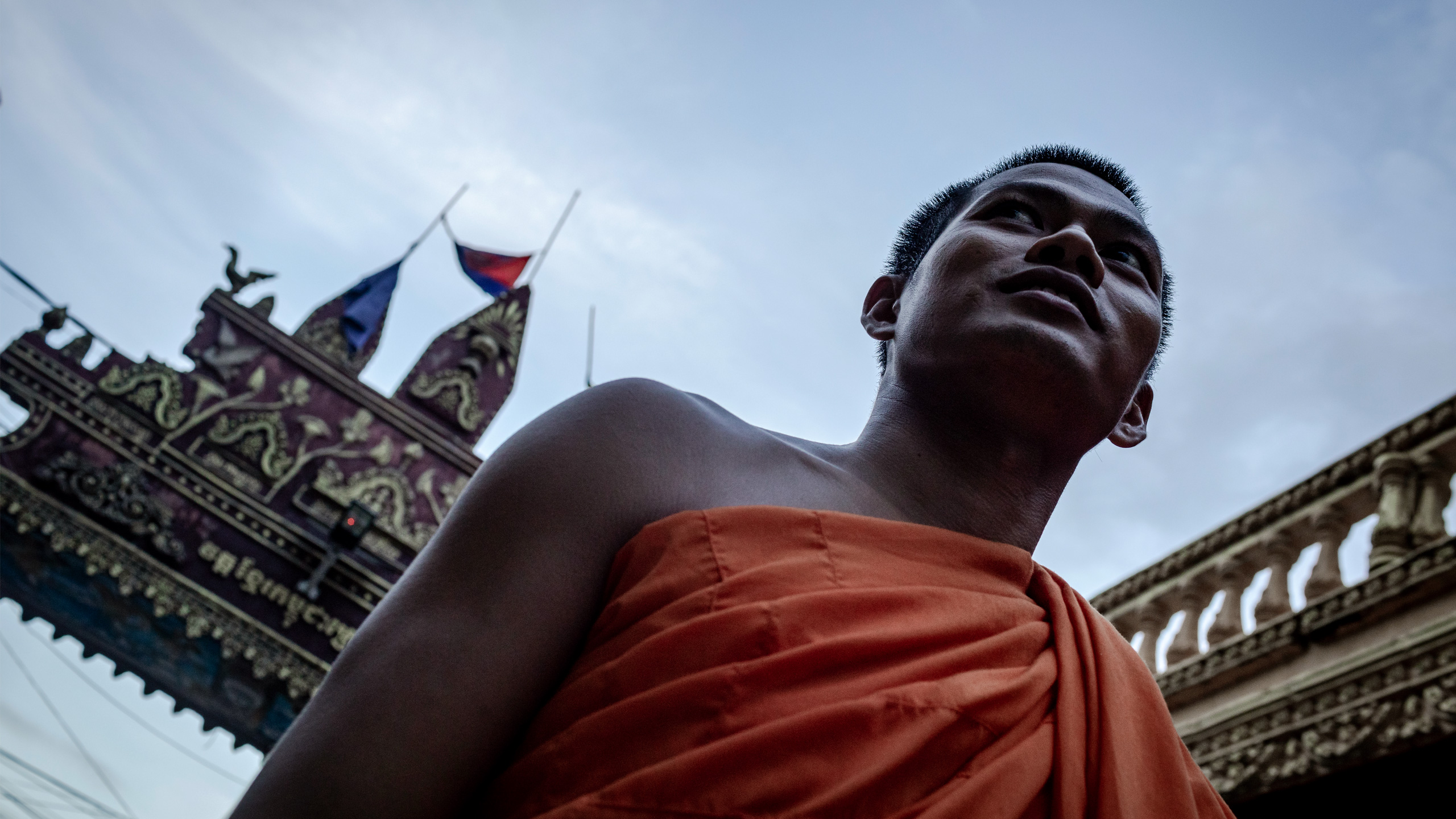 Khmer Krom Monks Cross Borders to Learn Their History – New Naratif