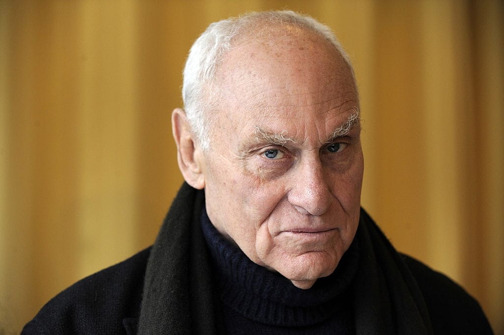 Richard Serra, Cindy Sherman, and Dozens of Others Call for Action on Inauguration Day