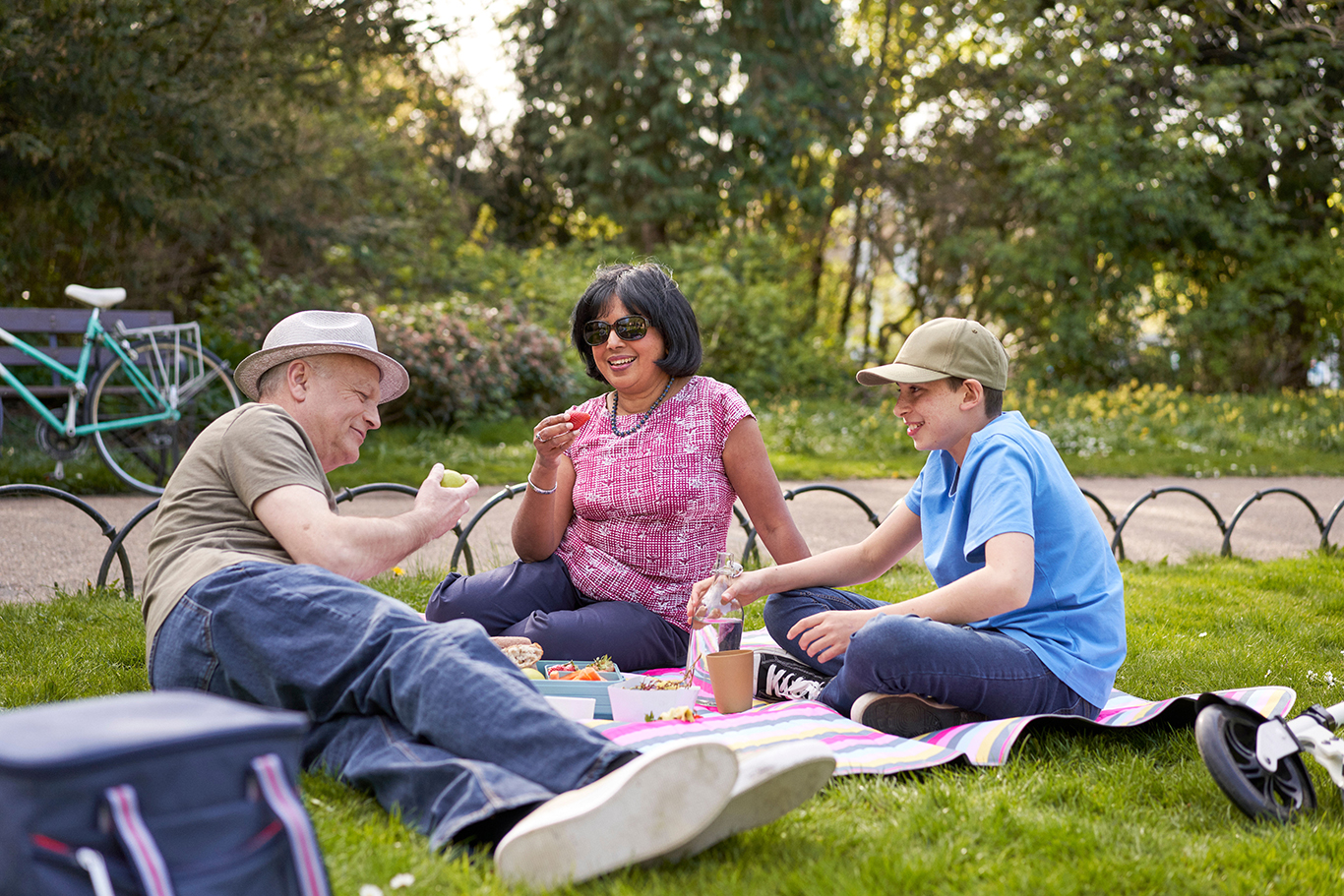 13 myths about sun safety debunked - Cancer Research UK - Cancer News
