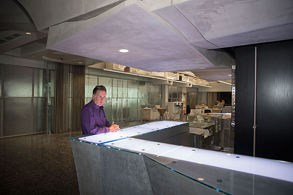 Harvard's Cabot Science Library charges into the future — Harvard Gazette