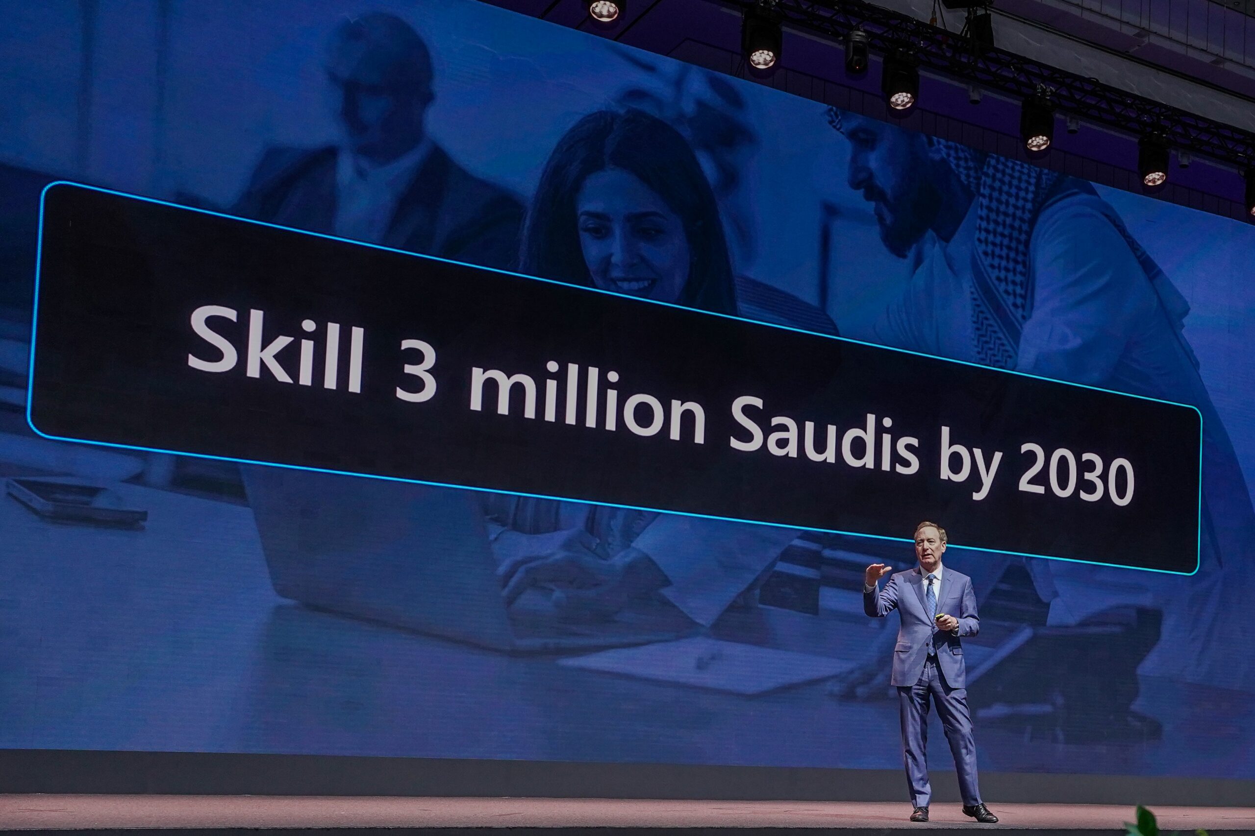 Microsoft accelerates AI skilling in Saudi Arabia, helping 3 million people acquire AI skills by 2030 - Source EMEA