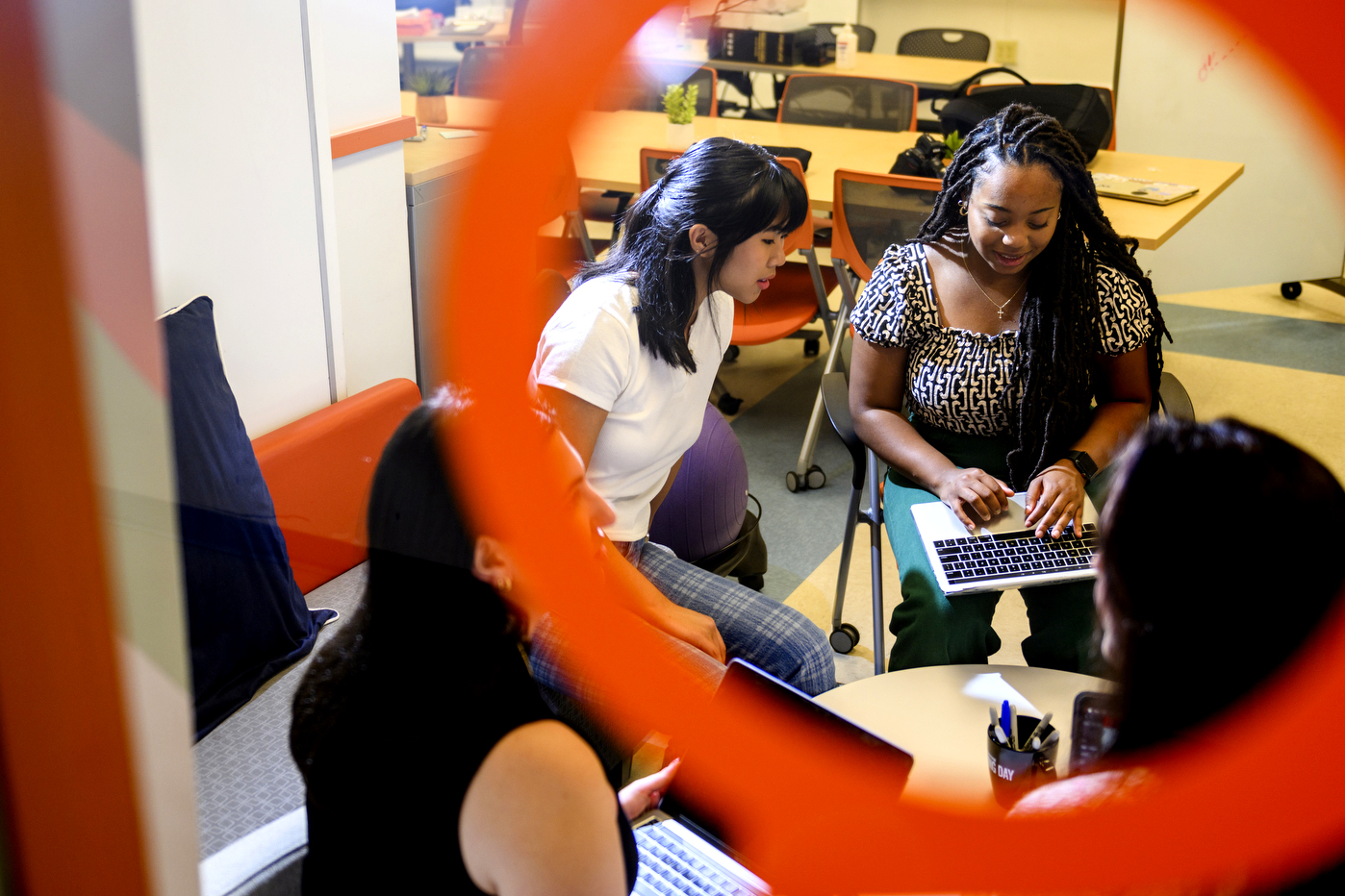 How Mosaic Umbrella Helps Launch Students’ Businesses
