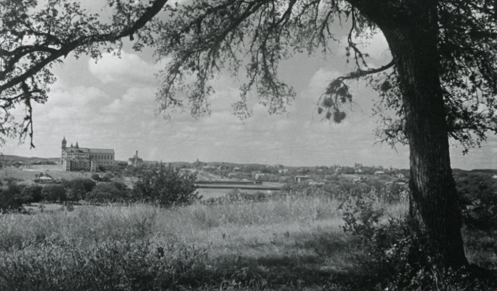 What’s the Story Behind the Forty Acres? - UT Austin News - The University of Texas at Austin