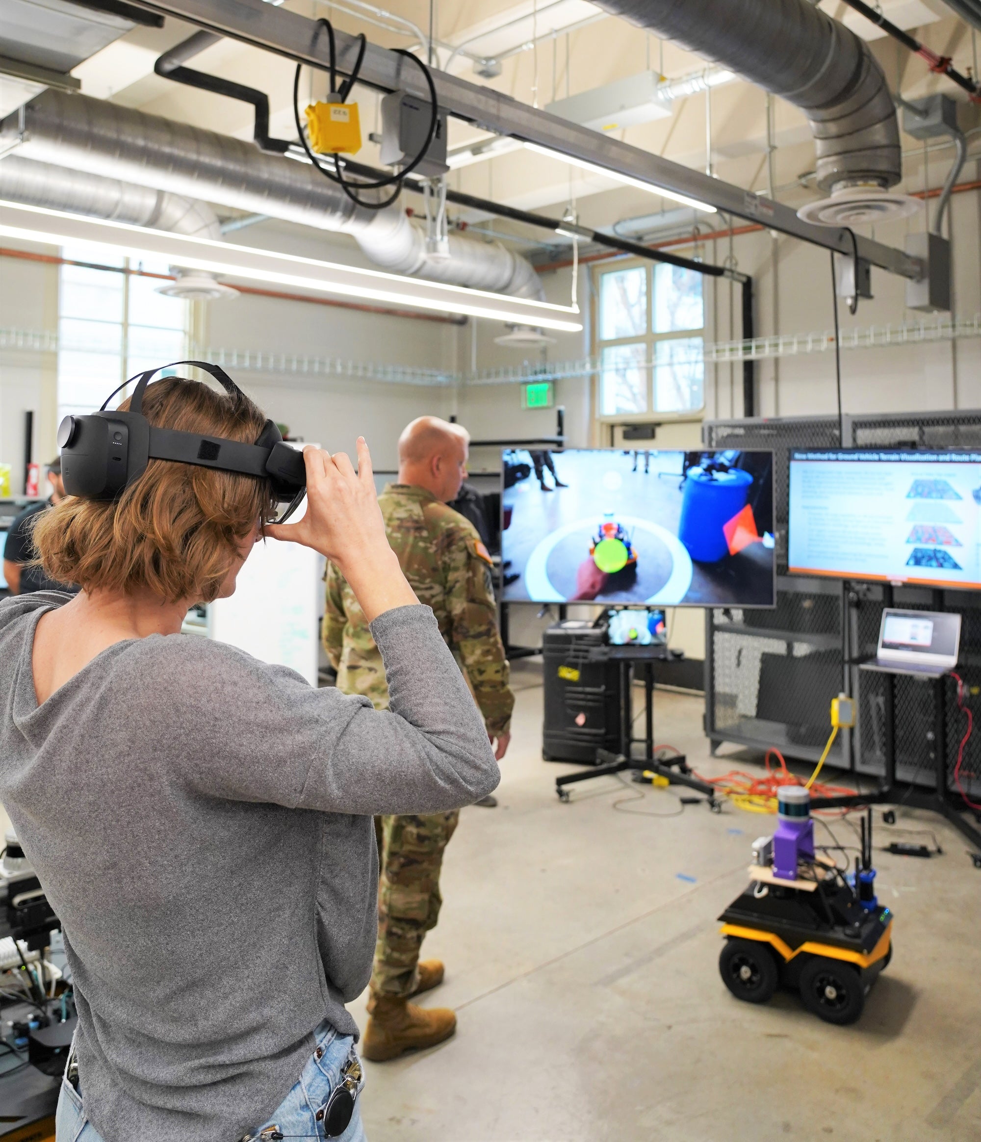 UT Leads Defense Research in Robotics - UT Austin News - The University of Texas at Austin