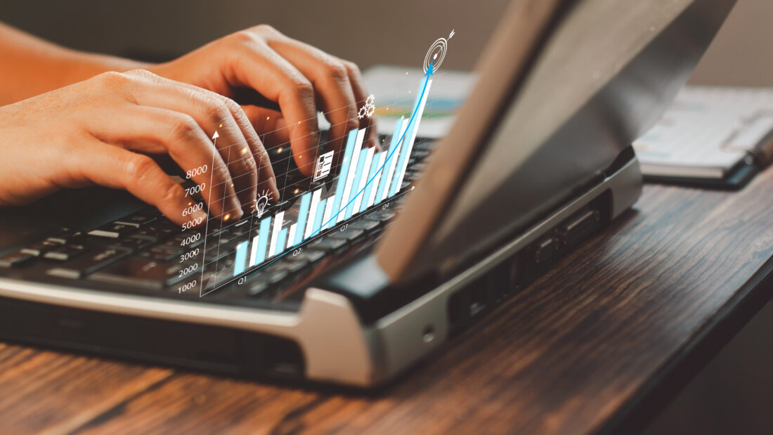 Companies' website traffic proves powerful predictor of financial performance and stock returns - Haas News | UC Berkeley Haas