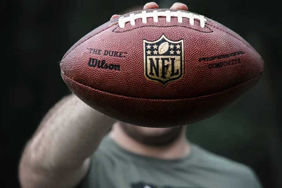 Bringing Insights Home to Alumni - NFL Alumni Health