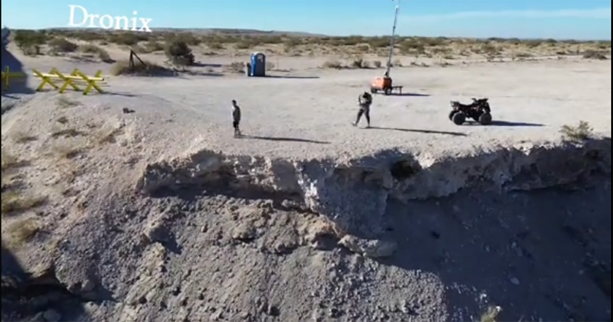 Documentan en redes cómo desde Juárez traspasan frontera con drones y rayos láser - Norte de Ciudad Juárez