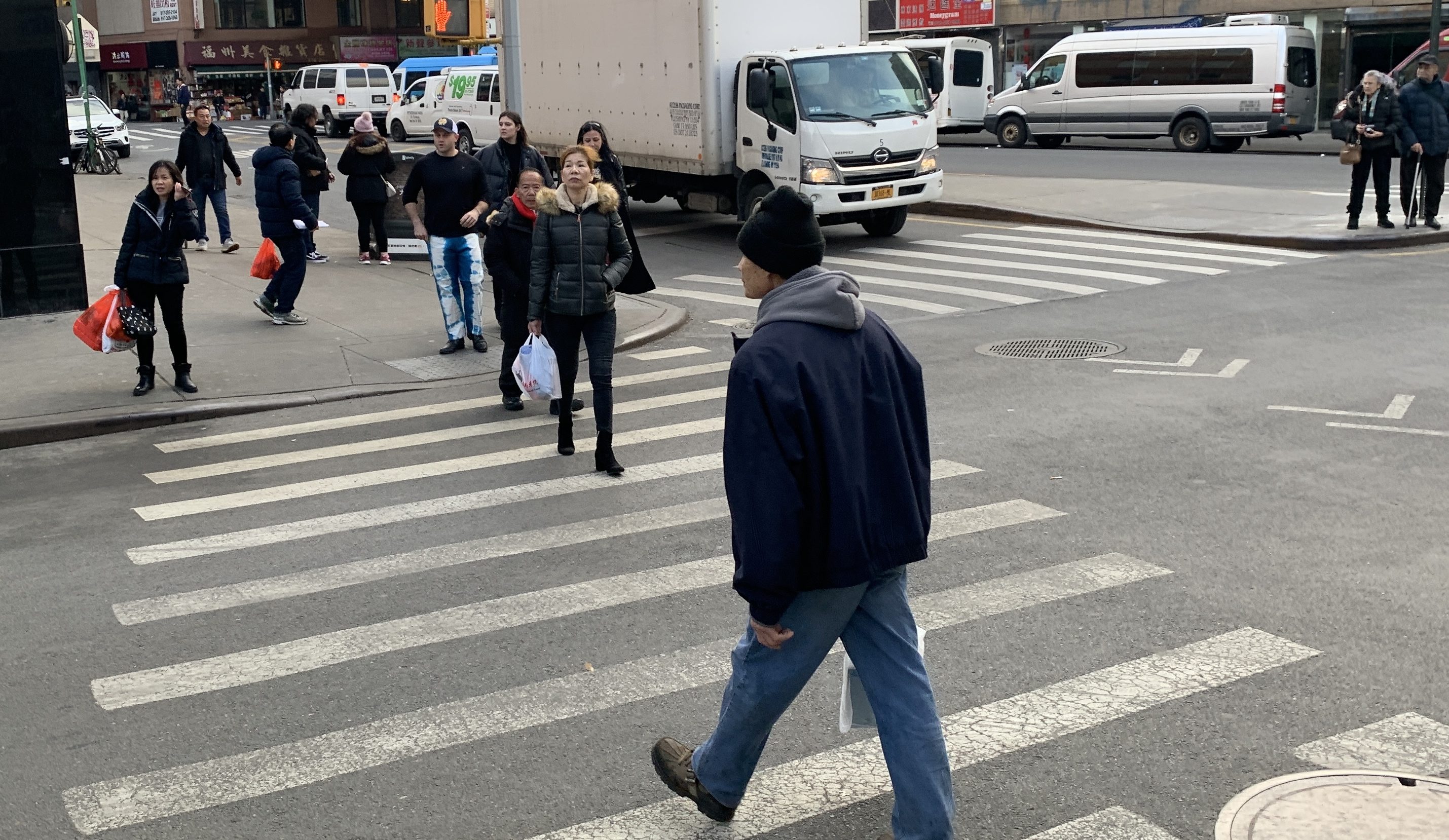 OPINION: Here's Why We Should Decriminalize 'Jaywalking' - Streetsblog New York City