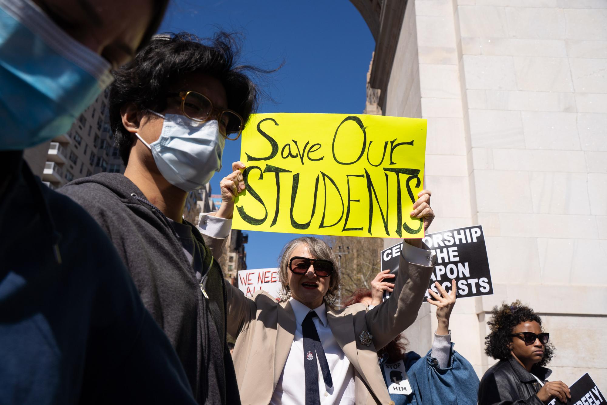 NYU has a ‘moral obligation’ to protect noncitizen students, immigration experts say - Washington Square News