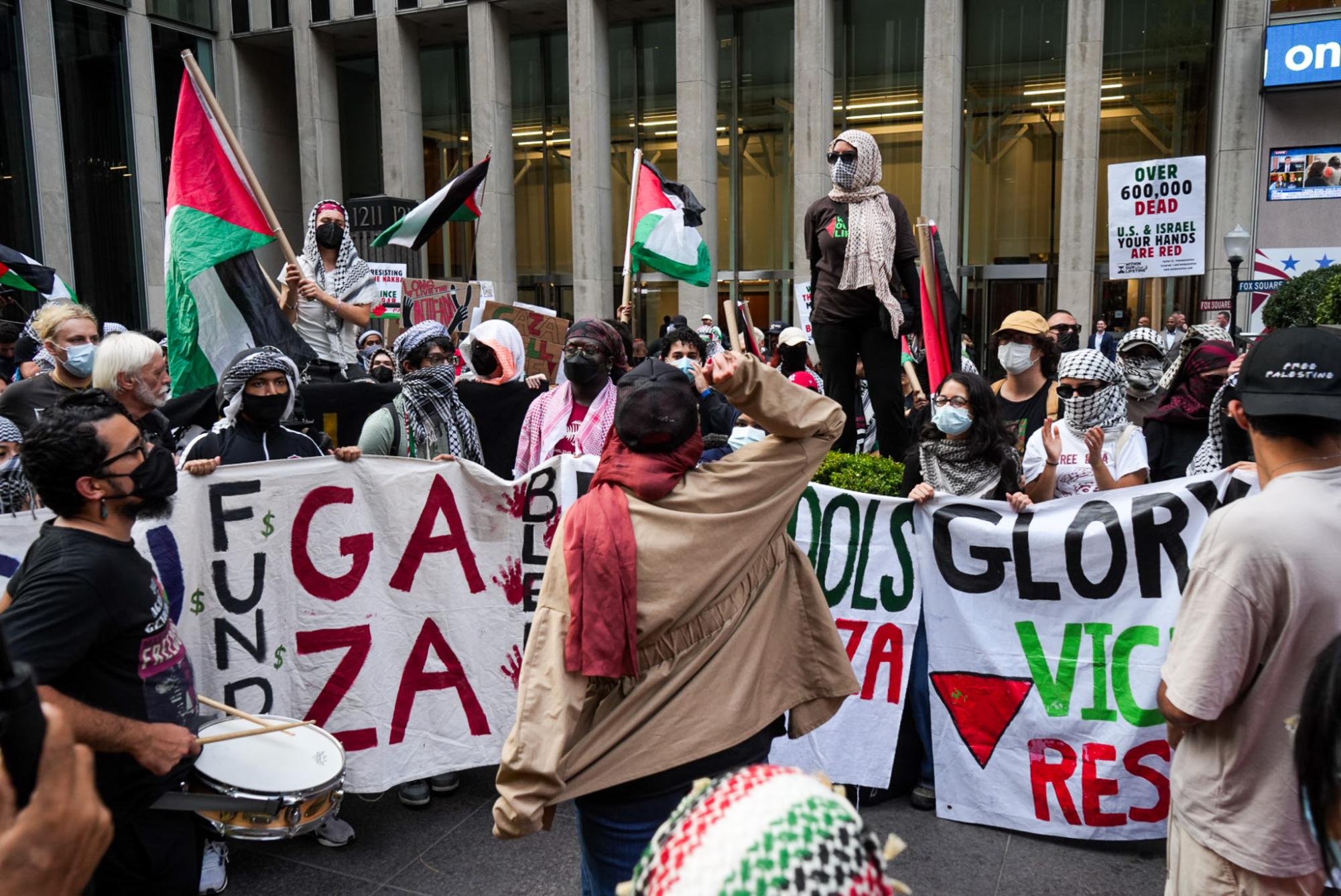 Students join hundreds in citywide Oct. 7 protest - Washington Square News