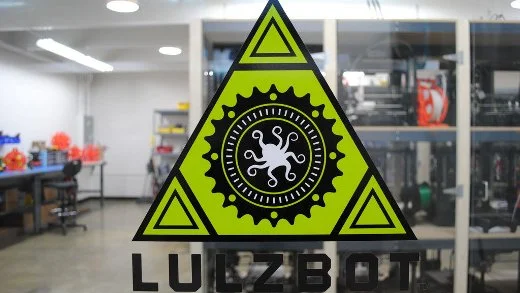 Going to the extreme to make 3D printers open source | Opensource.com