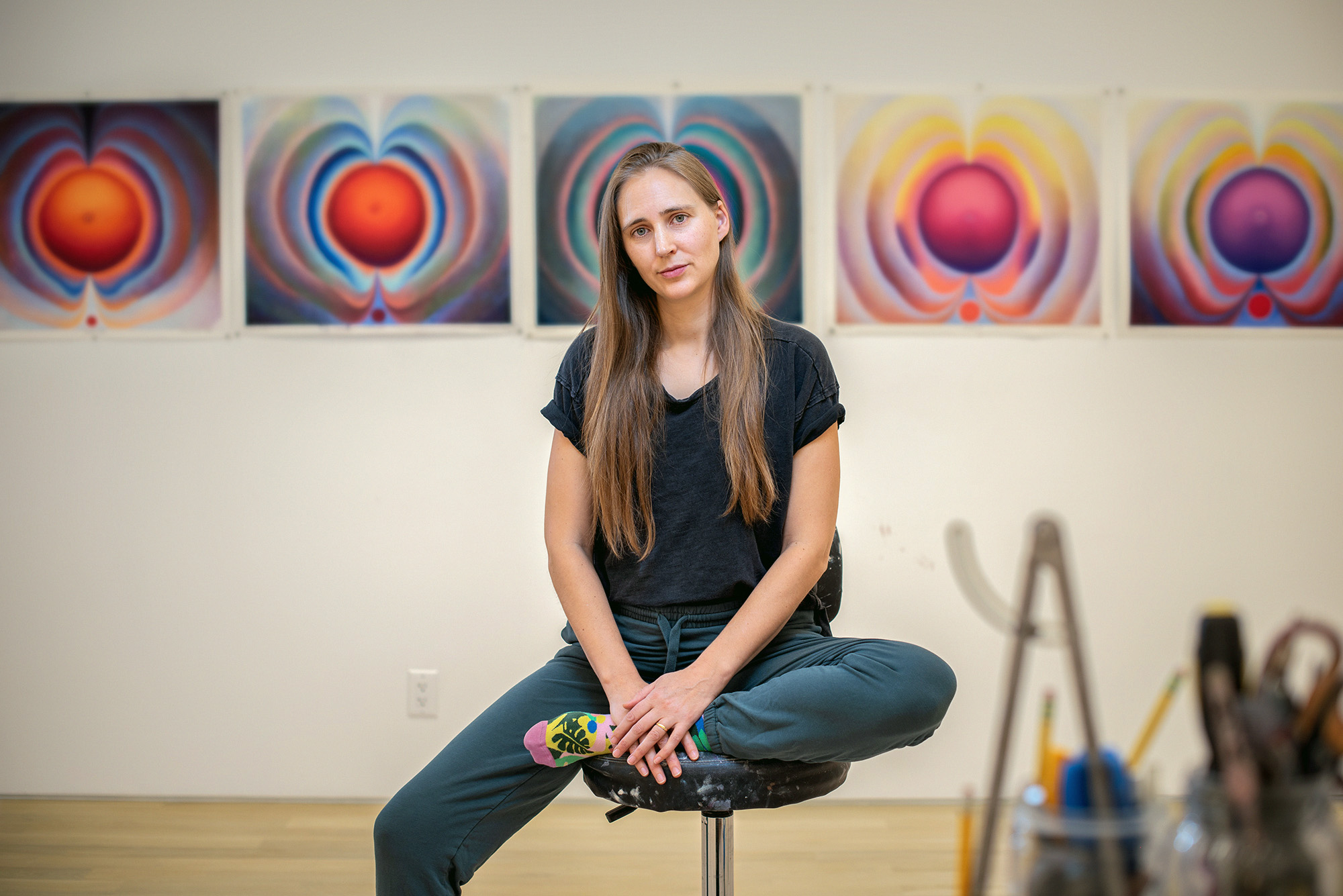 Loie Hollowell’s New Move From Abstraction to Realism Is Not a One-Way Journey