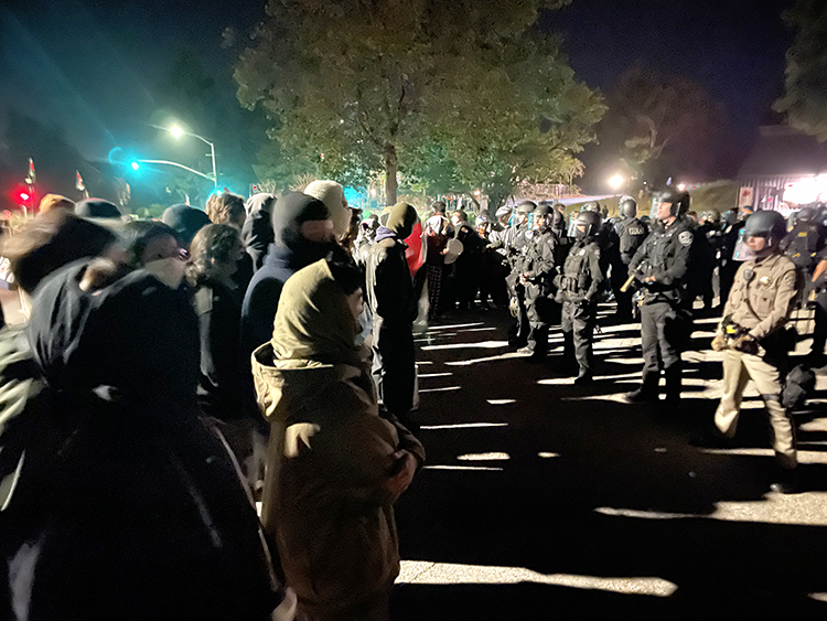 Police dismantle UCSC encampment, arrest dozens | The Pajaronian | Watsonville, CA