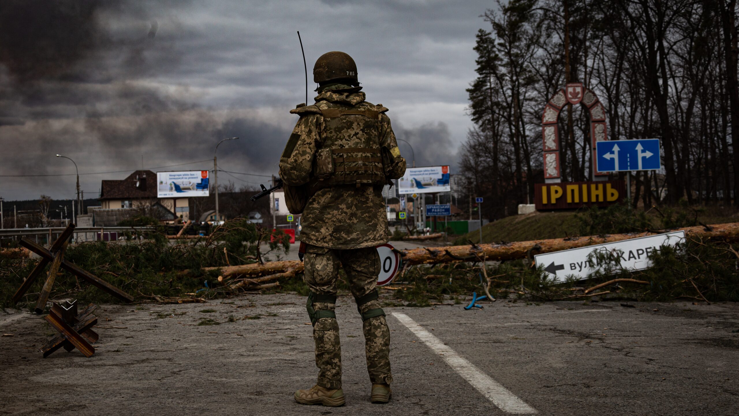 Russian Counteroffensive Underway? Ukraine Faces Shortages