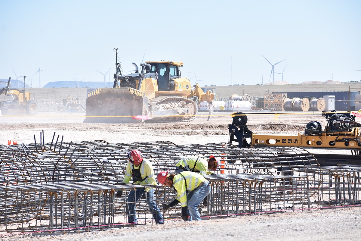 Pattern Energy Closes $11 Billion Financing of Largest Clean Energy Infrastructure Project in U.S. History - Pattern Energy