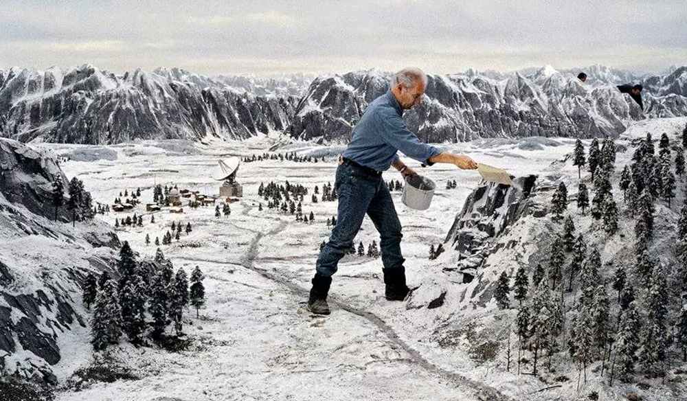Cinematography Tip: Creating the Illusion of Scale