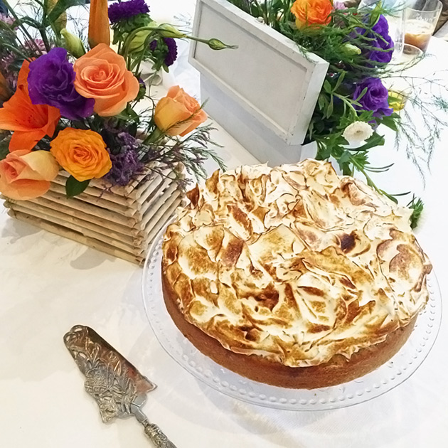 It’s my party I’ll be late if I want to – Lemon and poppyseed meringue cake |