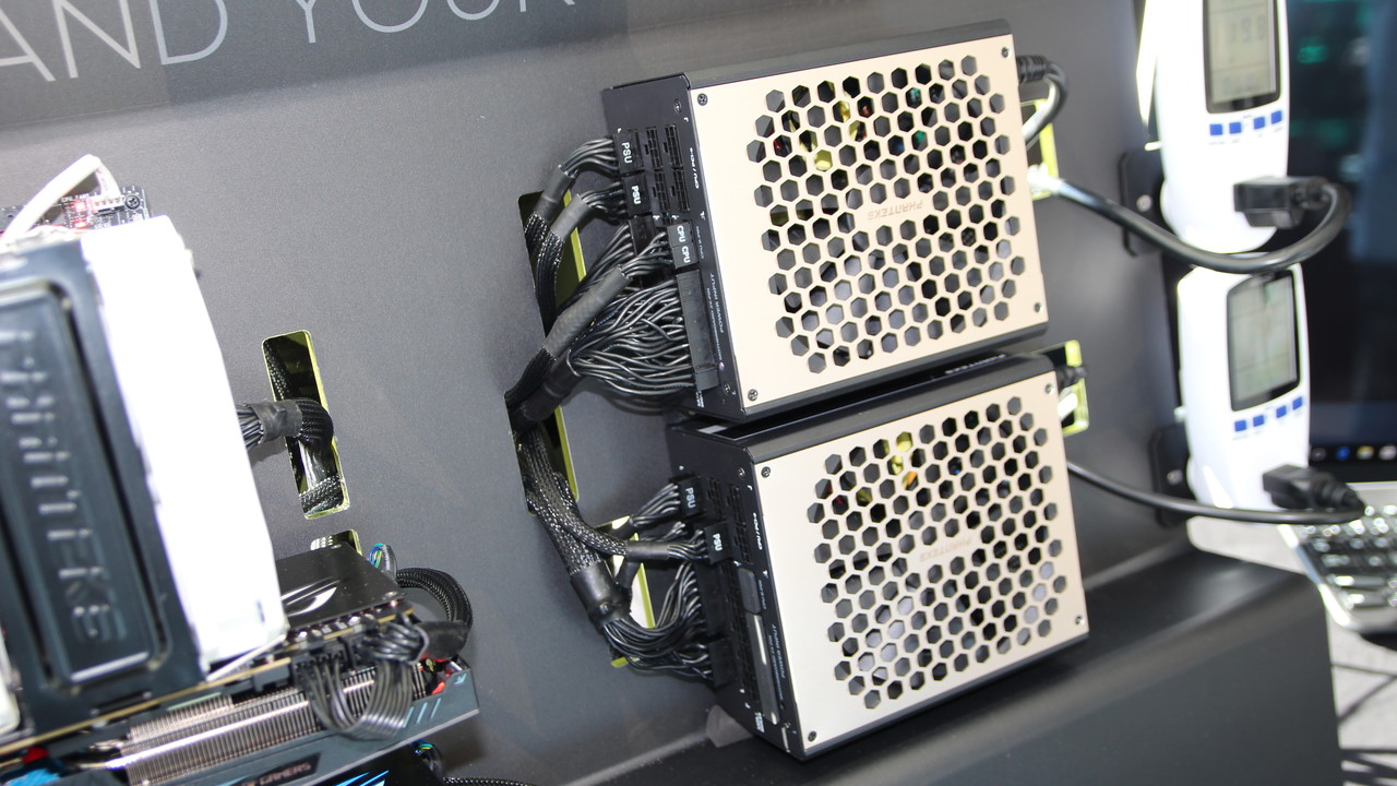 Phanteks Revolt: Ein Netzteil für zwei, oder zwei Netzteile für einen PC - ComputerBase