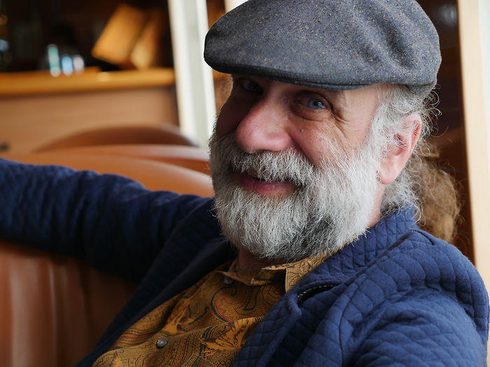 Bruce Schneier: Rewiring Democracy | Plutopia News Network