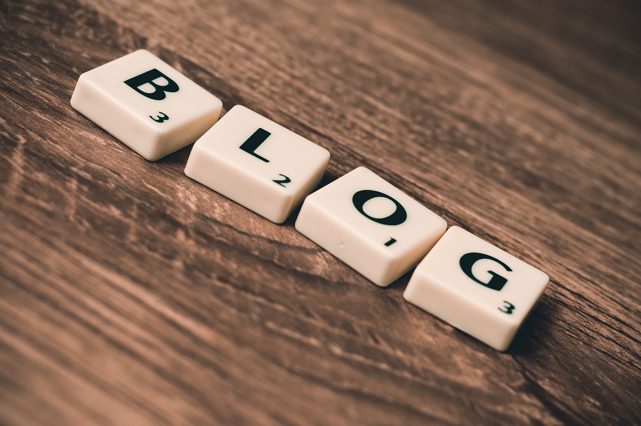 What is a Blog? - A Guide to Blogger Basics & Blogging Definitions (2021)