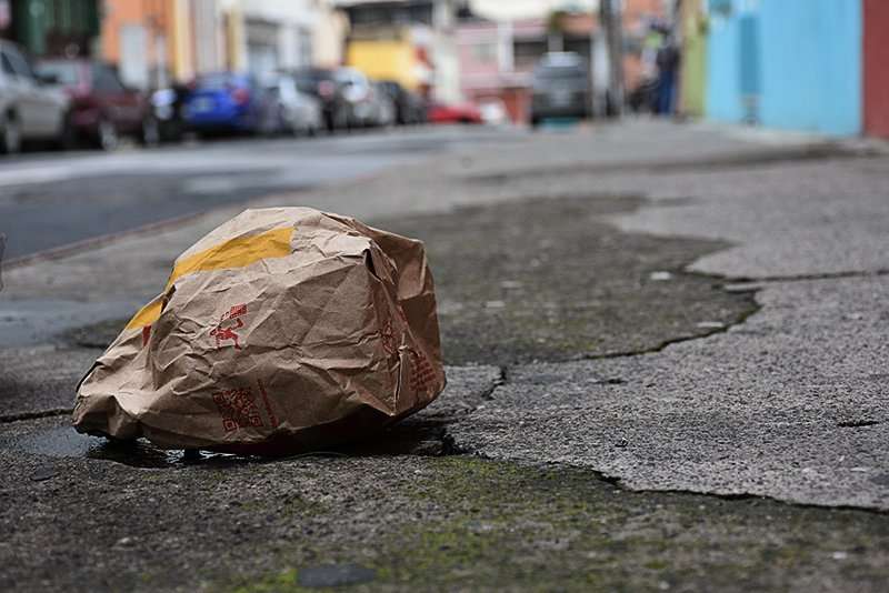 La bolsa con mierda – Prensa Comunitaria