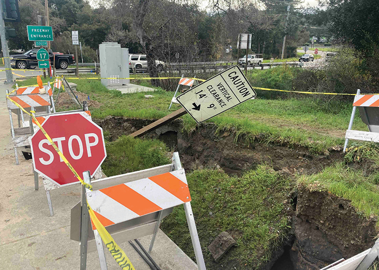 Scotts Valley declares emergency over sinkhole at key intersection - Press Banner | Scotts Valley, CA