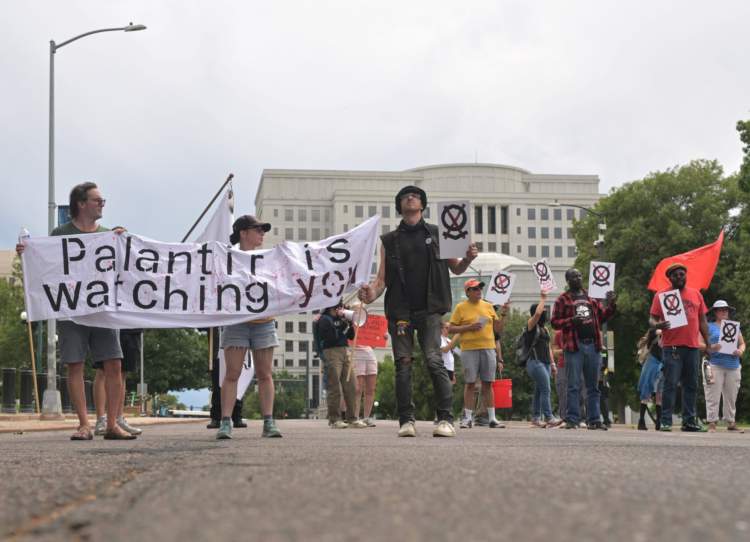 A victory in Denver and a warning in Miami as Palantir relocates HQ