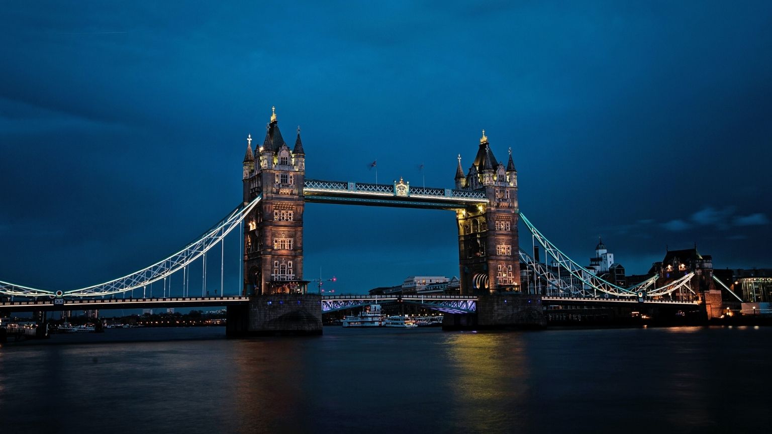 UK lawmakers use MP murder to call for social media ID verification system