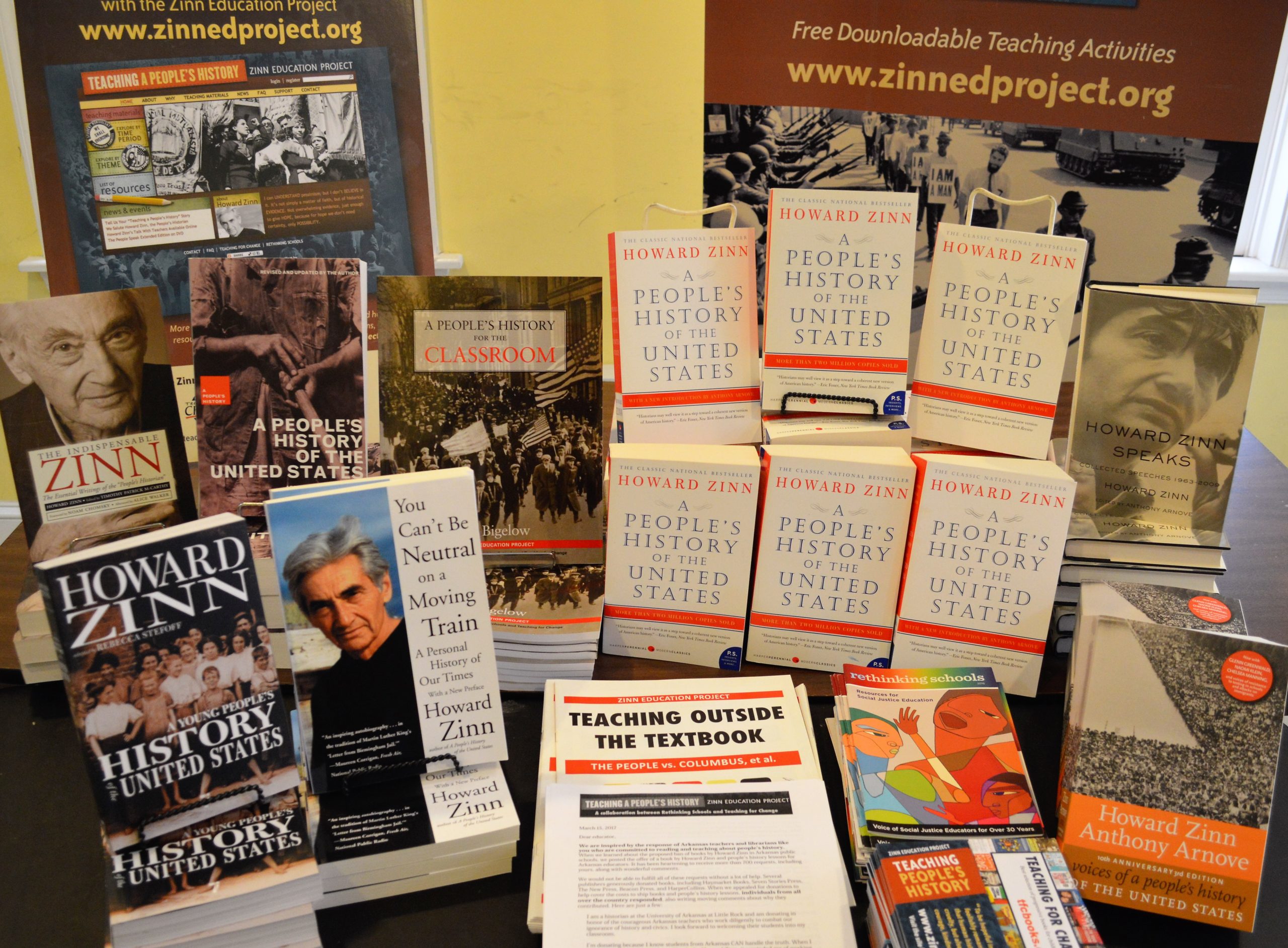 Arkansas' Howard Zinn Witch-Hunt Fizzles - Rethinking Schools