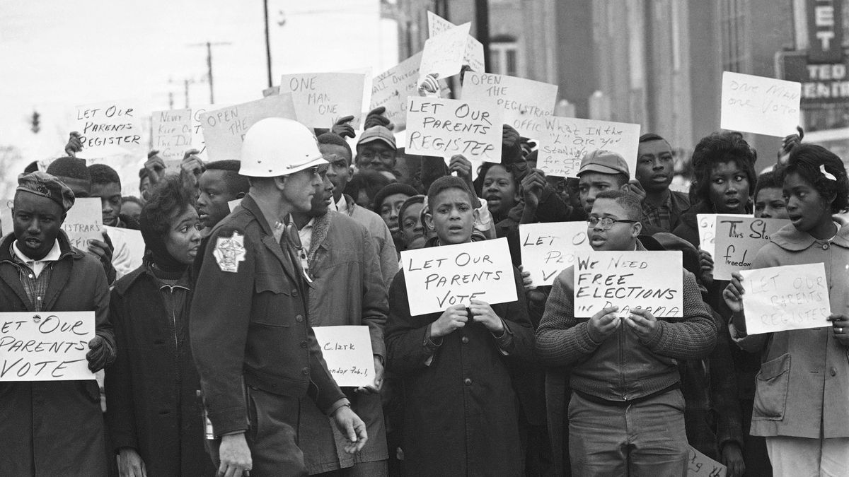 Poll Watchers and the Long History of Voter Intimidation - Retro Report