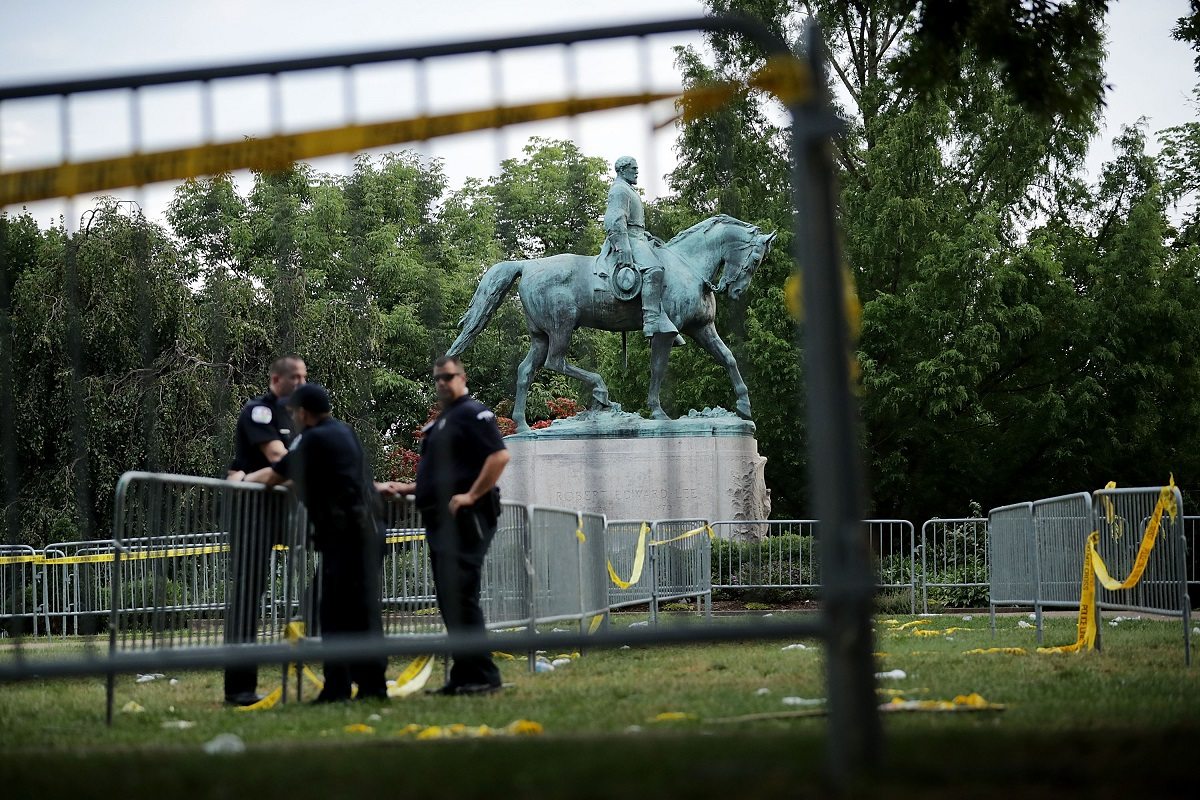 In Charlottesville, 'Police Did Nothing'