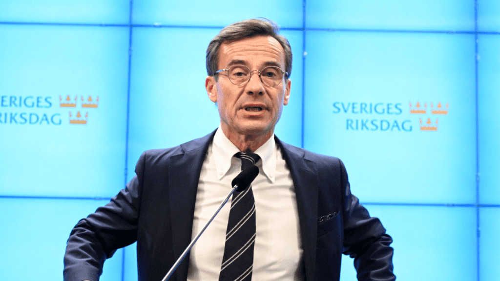 New Swedish government takes office, promises action against organized crime and stricter migration policy