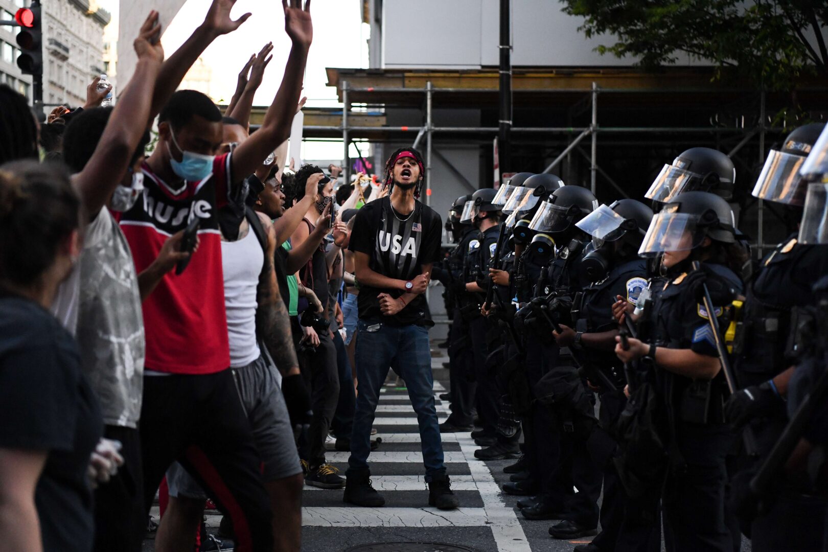 Photos: A weekend of reopening in DC ends in chaos – Roll Call