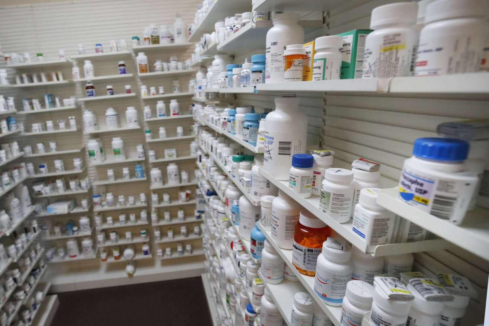 Senate’s Medicare drug pricing may ripple into private market – Roll Call