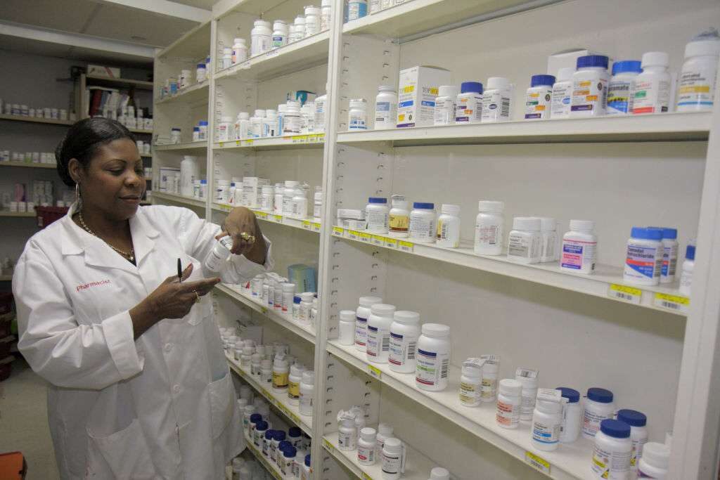 Nonprofit linked to PhRMA behind ads opposing drug pricing changes – Roll Call