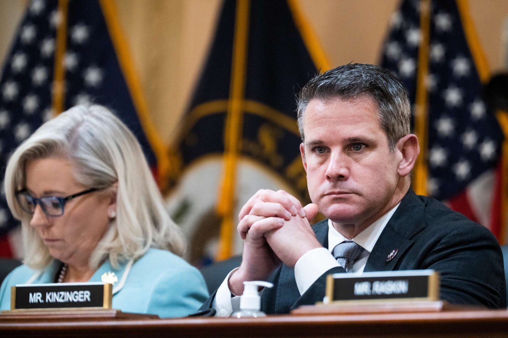 Angry callers are threatening Congress. These interns are on the front lines – Roll Call