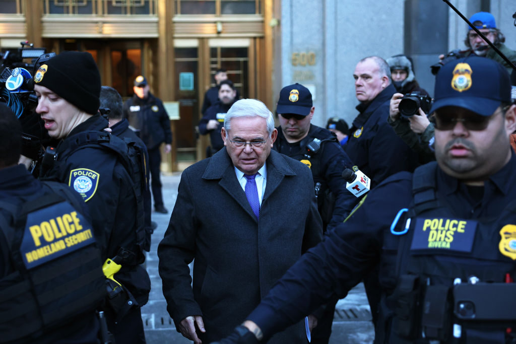 Former Sen. Bob Menendez sentenced to 11 years in prison – Roll Call