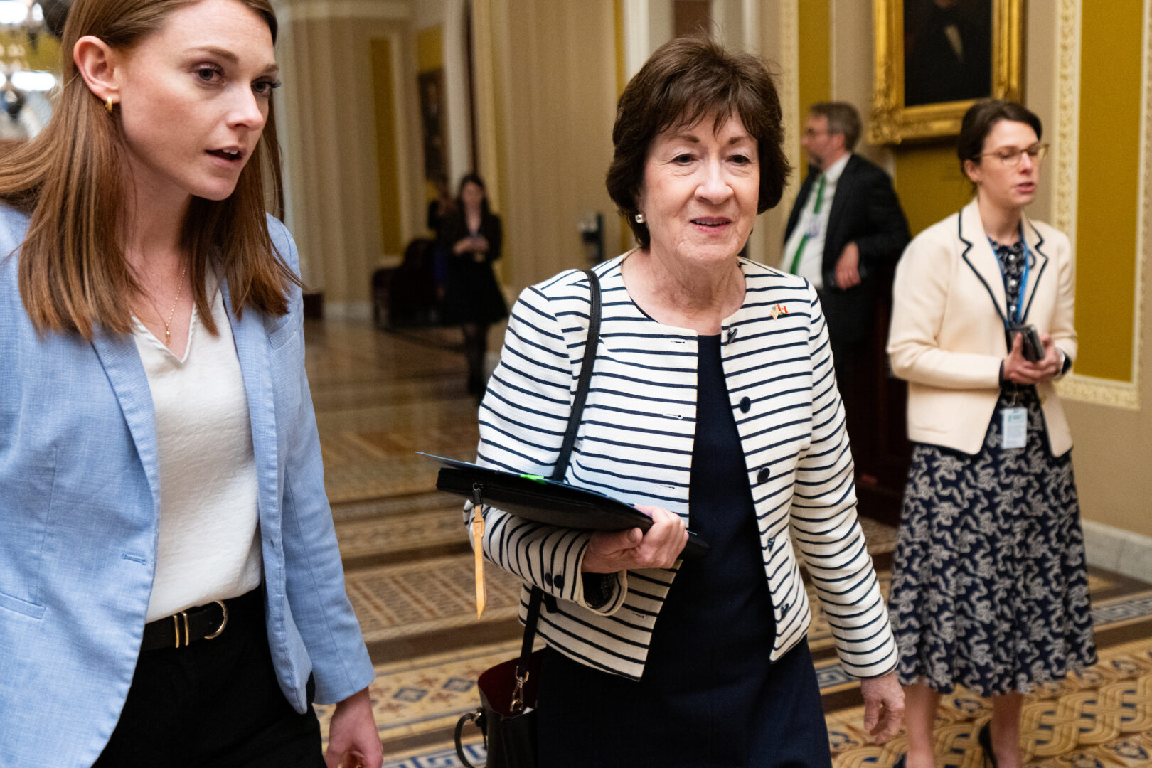 Four Republicans help Democrats pass measure to end Canadian tariffs - Roll Call