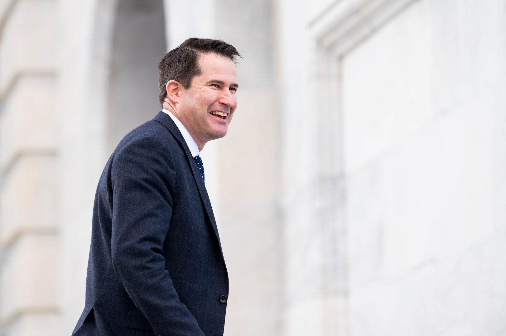 Moulton launches Senate primary challenge to Markey in Massachusetts - Roll Call