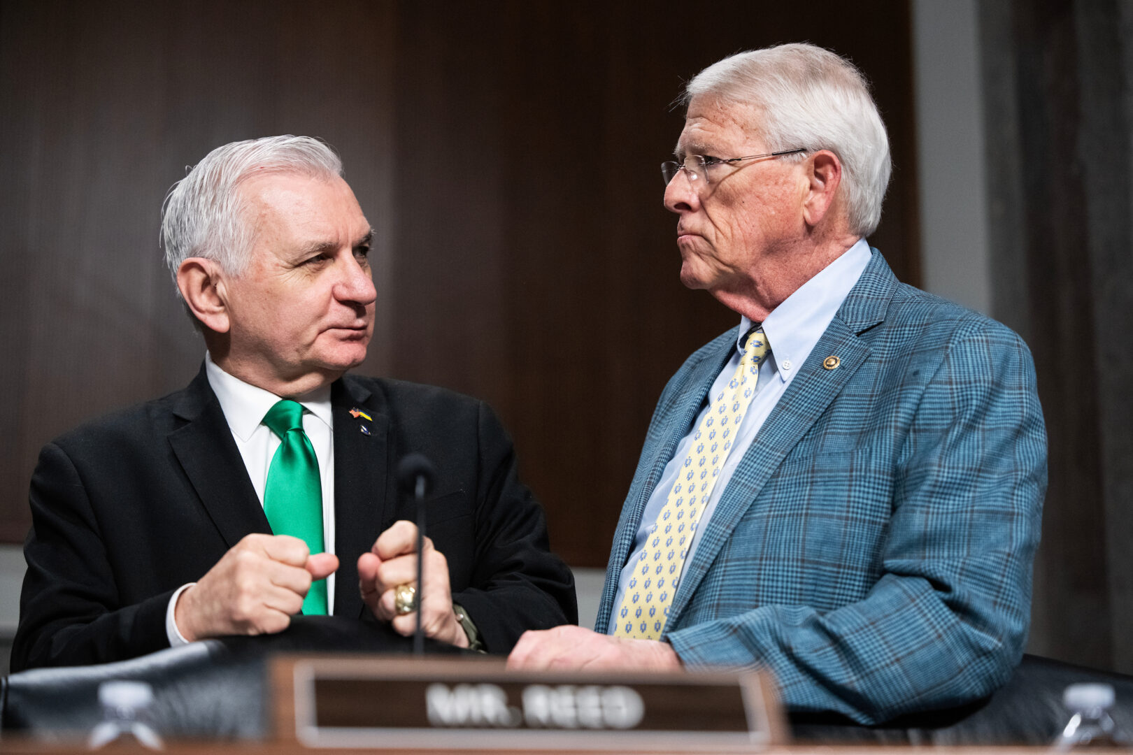 Armed Services members in the dark on details of war costs – Roll Call
